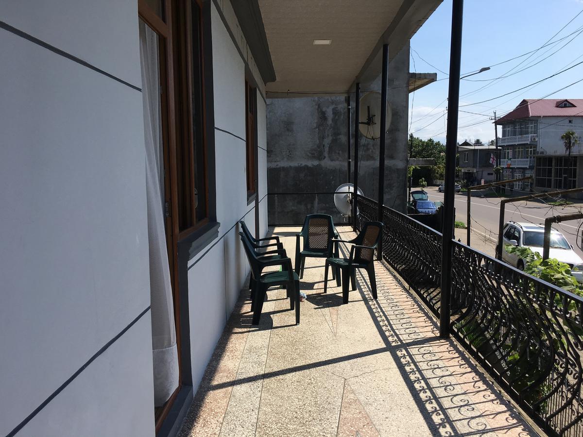 Guest House Romanadze Kobuleti Cameră foto