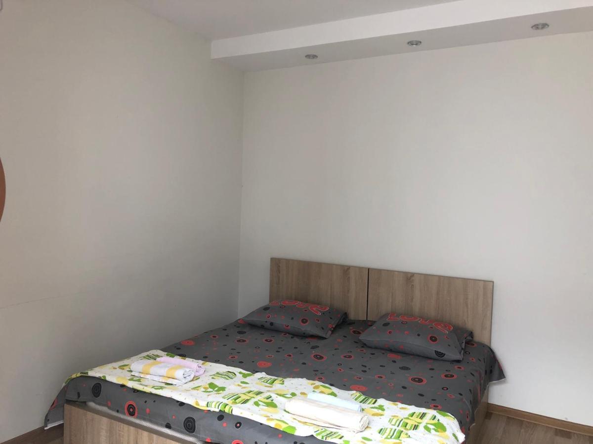 Guest House Romanadze Kobuleti Exterior foto